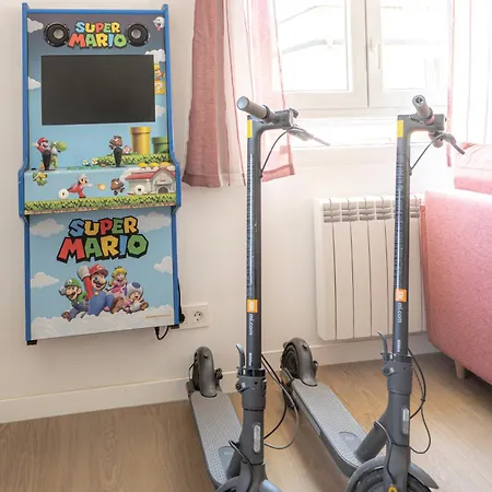 Lägenhet Lujo, Parking, Maquina Arcade, 3 Habs 150 *